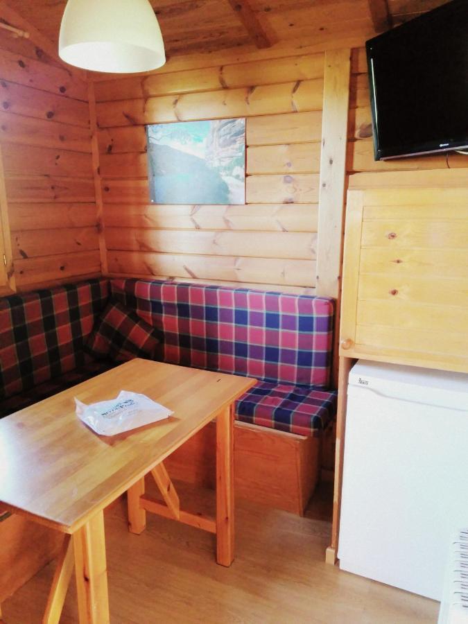Camping Bungalow Serra De Prades Resort Vilanova de Prades Eksteriør billede