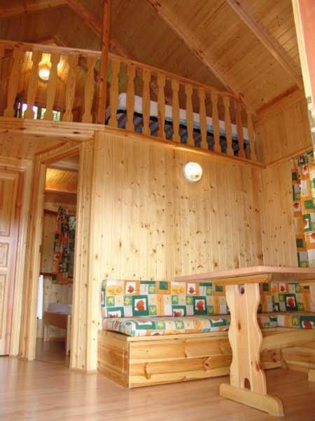 Camping Bungalow Serra De Prades Resort Vilanova de Prades Eksteriør billede