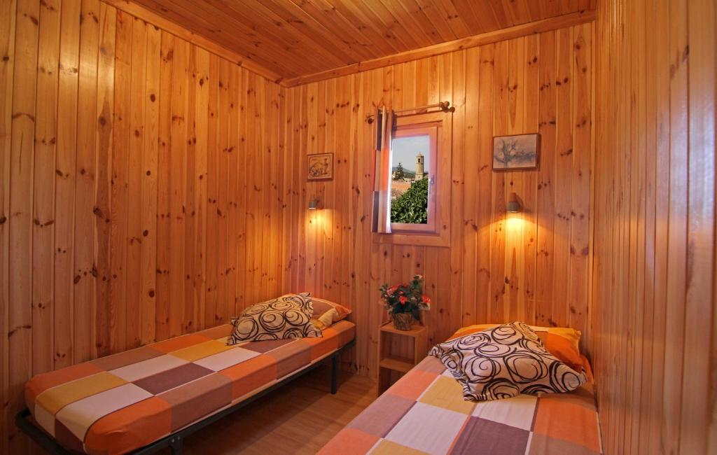 Camping Bungalow Serra De Prades Resort Vilanova de Prades Værelse billede