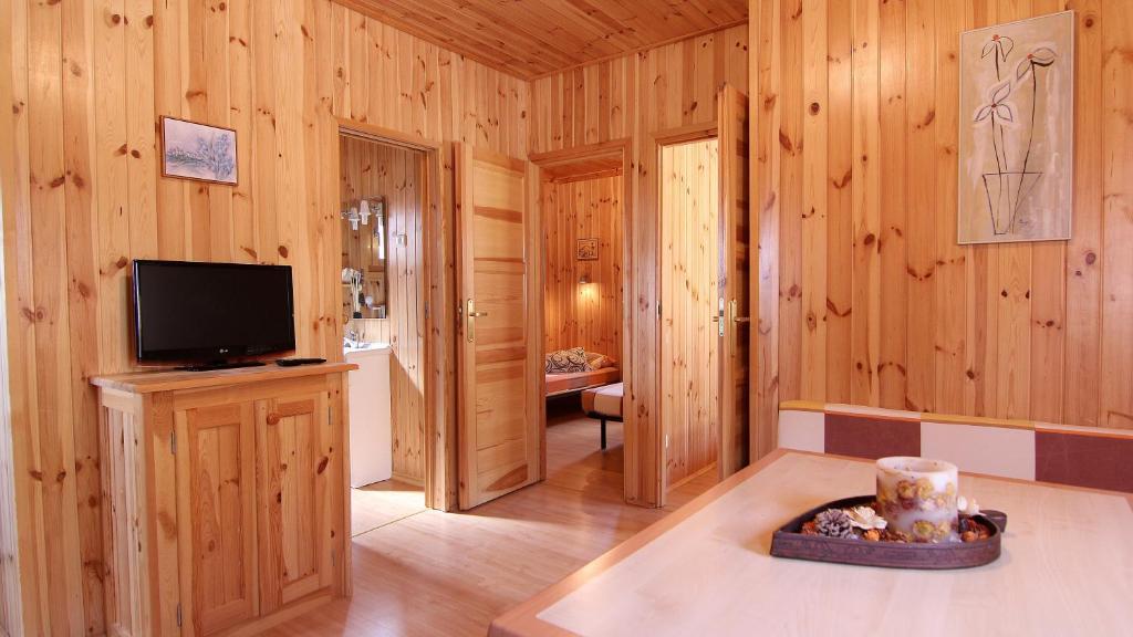Camping Bungalow Serra De Prades Resort Vilanova de Prades Værelse billede